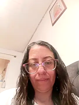 Snapshot of miss_hanna07 chatting on 4, 4, 2026 miss hanna07 online show from 4, 4, 2026