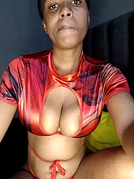 Snapshot of SexySlenderLexy chatting on 5, 2, 2026 SexySlenderLexy online show from 5, 2, 2026