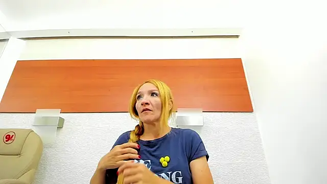 maddy cartter online show from 18, 12, 2025