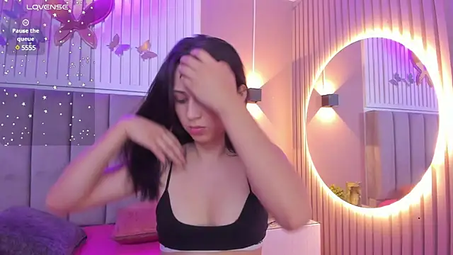 diosa cristal online show from 8, 2, 2025