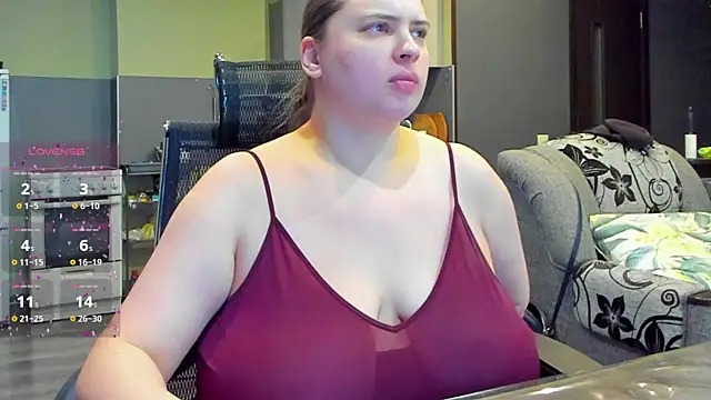 Snapshot of 1lindsey1 chatting on 12, 11, 2025 1lindsey1 online show from 12, 11, 2025