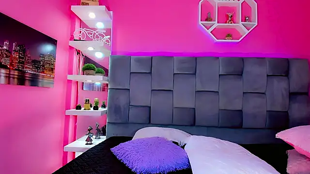 Saamanthaa11 online show from 31, 3, 2026