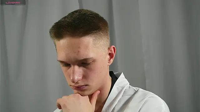 dustyn fox online show from 19, 1, 2025