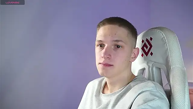 dustyn fox online show from 10, 3, 2025