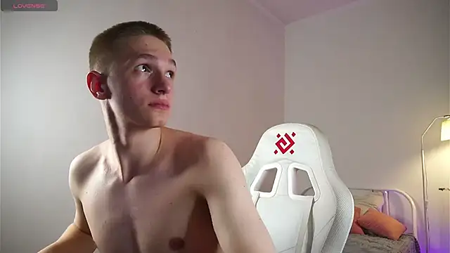 dustyn fox online show from 20, 3, 2025