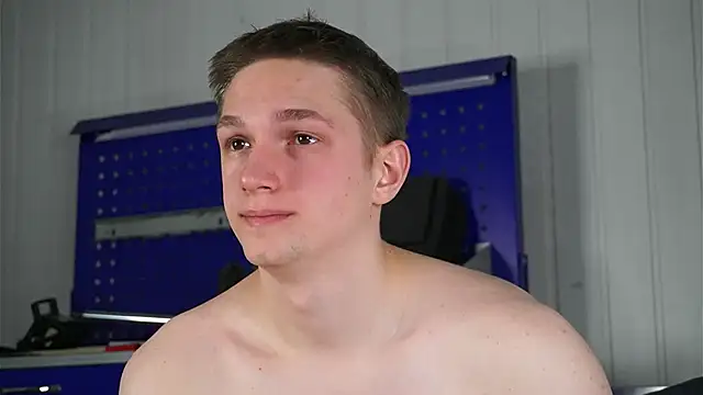 Snapshot of dustyn_fox chatting on 22, 2, 2026 dustyn fox online show from 22, 2, 2026