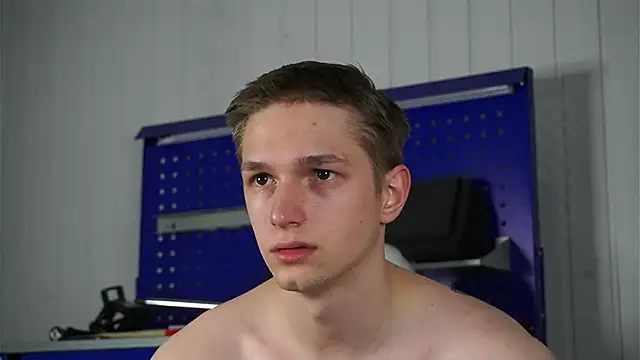 Snapshot of dustyn_fox chatting on 26, 2, 2026 dustyn fox online show from 26, 2, 2026