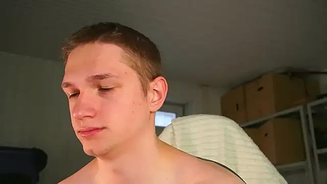 dustyn fox online show from 15, 4, 2026