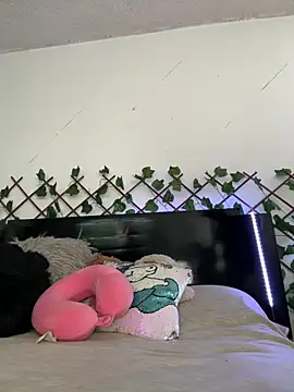 FrancellyHot online show from 12, 2, 2025