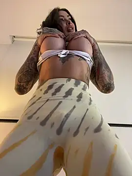 Iam Annii online show from 7, 1, 2025