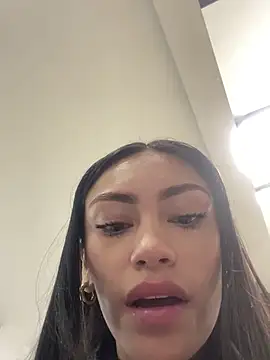 Effy Bonny online show from 15, 2, 2025