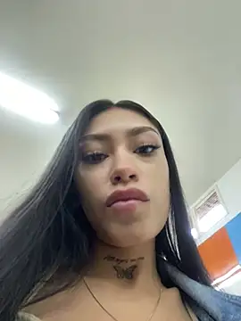 Effy Bonny online show from 17, 2, 2025