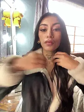 Effy Bonny online show from 27, 2, 2025