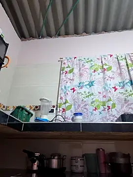 sexy-latin10 online show from 4, 12, 2025