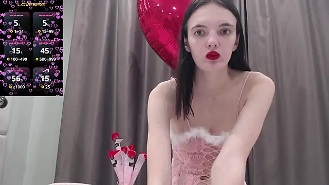 Snapshot of Lia__meow chatting on 15, 2, 2025 Lia meow online show from 15, 2, 2025