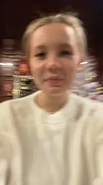 Snapshot of AliceMorr chatting on 28, 12, 2024 AliceMorr online show from 28, 12, 2024