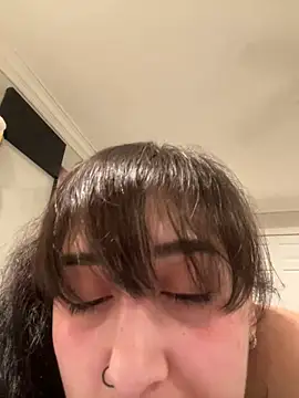 Snapshot of ThicBunz chatting on 27, 2, 2025 ThicBunz online show from 27, 2, 2025