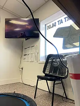 Snapshot of ThicBunz chatting on 2, 3, 2025 ThicBunz online show from 2, 3, 2025