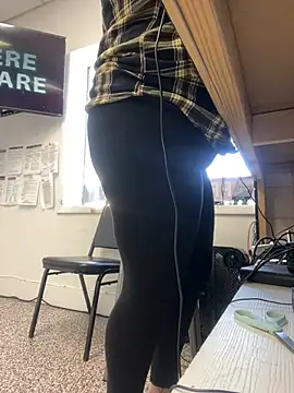 Snapshot of ThicBunz chatting on 3, 3, 2025 ThicBunz online show from 3, 3, 2025