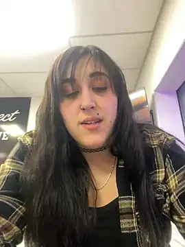 Snapshot of ThicBunz chatting on 3, 3, 2025 ThicBunz online show from 3, 3, 2025