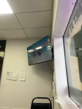 Snapshot of ThicBunz chatting on 4, 3, 2025 ThicBunz online show from 4, 3, 2025