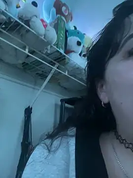 Snapshot of ThicBunz chatting on 8, 3, 2025 ThicBunz online show from 8, 3, 2025