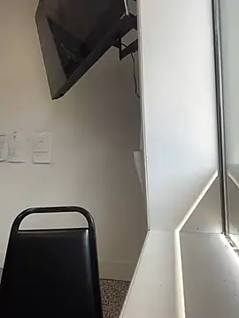 Snapshot of ThicBunz chatting on 9, 3, 2025 ThicBunz online show from 9, 3, 2025