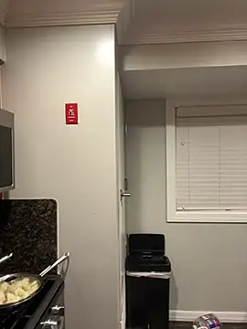 Snapshot of ThicBunz chatting on 10, 3, 2025 ThicBunz online show from 10, 3, 2025