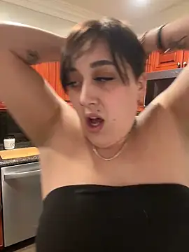 Snapshot of ThicBunz chatting on 15, 3, 2025 ThicBunz online show from 15, 3, 2025