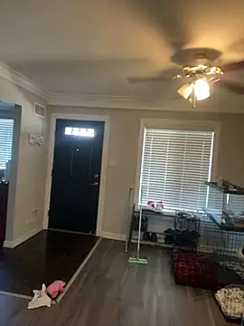 Snapshot of ThicBunz chatting on 21, 3, 2025 ThicBunz online show from 21, 3, 2025