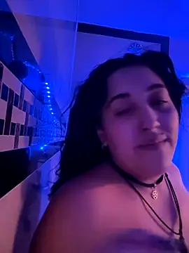 Snapshot of ThicBunz chatting on 17, 9, 2025 ThicBunz online show from 17, 9, 2025