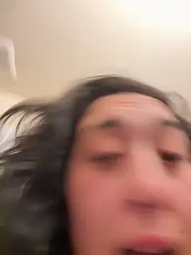 Snapshot of ThicBunz chatting on 5, 10, 2025 ThicBunz online show from 5, 10, 2025