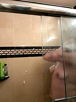 Snapshot of ThicBunz chatting on 16, 11, 2025 ThicBunz online show from 16, 11, 2025