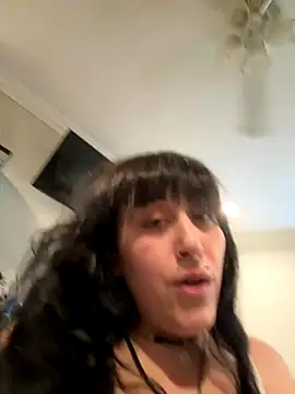 Snapshot of ThicBunz chatting on 1, 12, 2025 ThicBunz online show from 1, 12, 2025