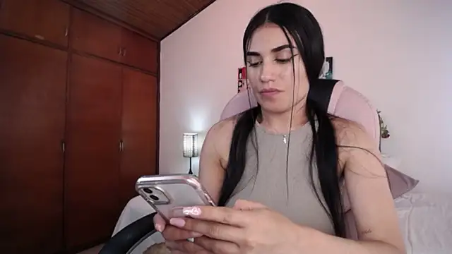 Alheli 16 online show from 21, 3, 2025