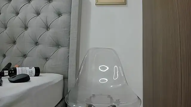 Snapshot of Carolina_love19 chatting on 23, 12, 2024 Carolina love19 online show from 23, 12, 2024