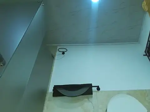 Snapshot of hornymilf_69xxx chatting on 21, 11, 2025 hornymilf 69xxx online show from 21, 11, 2025