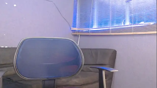 Snapshot of Andy_bapho chatting on 19, 12, 2025 Andy bapho online show from 19, 12, 2025