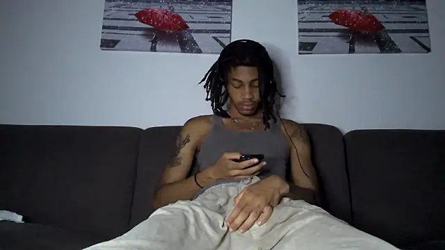 Snapshot of Skinnyblackman chatting on 17, 1, 2026 Skinnyblackman online show from 17, 1, 2026