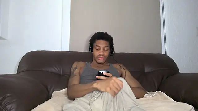 Skinnyblackman online show from 25, 7, 2026