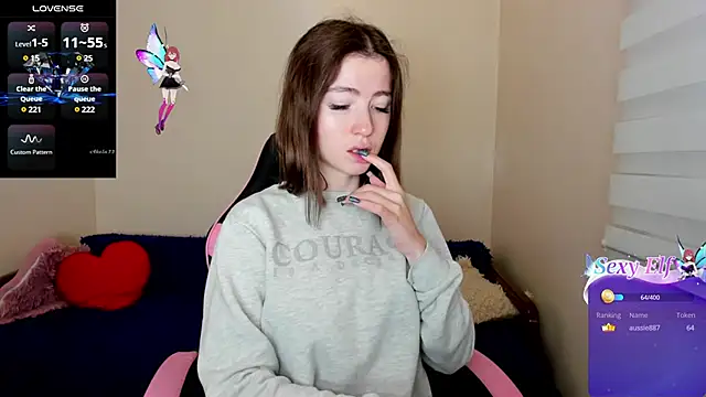 Snapshot of Luxuryalma chatting on 4, 1, 2025 Luxuryalma online show from 4, 1, 2025