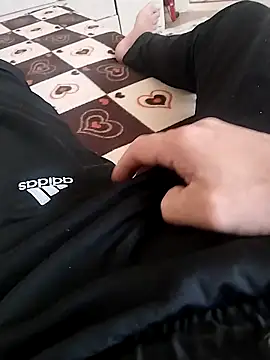 Egemen2245 online show from 18, 12, 2025