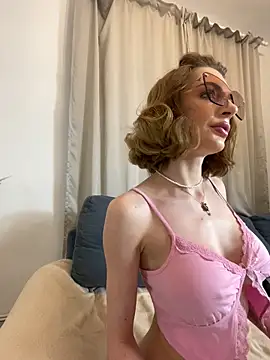 Snapshot of Kat_kate chatting on 14, 2, 2025 Kat kate online show from 14, 2, 2025