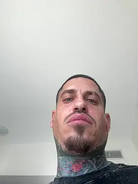 juicyj1311 online show from 19, 6, 2026