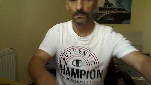 Snapshot of amydamarw chatting on 1, 7, 2026 amydamarw online show from 1, 7, 2026