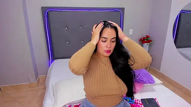 emma lye online show from 1, 2, 2025