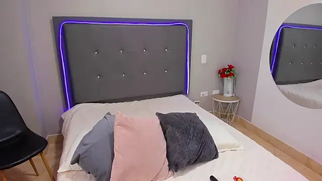 emma lye online show from 11, 2, 2025