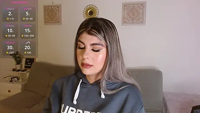 Snapshot of Abigail_29 chatting on 10, 10, 2025 Abigail 29 online show from 10, 10, 2025