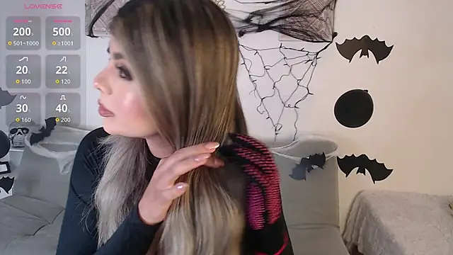 Snapshot of Abigail_29 chatting on 24, 10, 2025 Abigail 29 online show from 24, 10, 2025