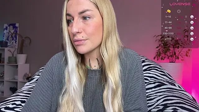 Tanya Acid online show from 3, 12, 2025